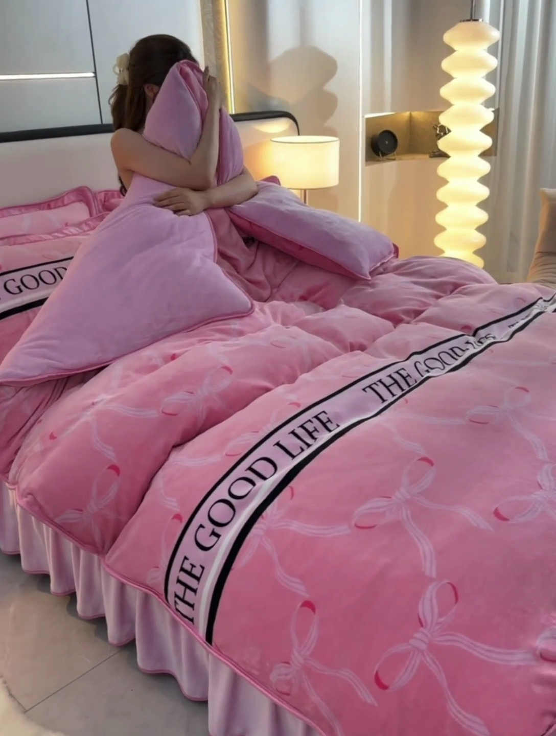 91家纺网 家纺一手货源 找家纺 沐妍家纺 2024新款7斤牛奶法莱绒金貂绒印花四件套 粉黛佳人