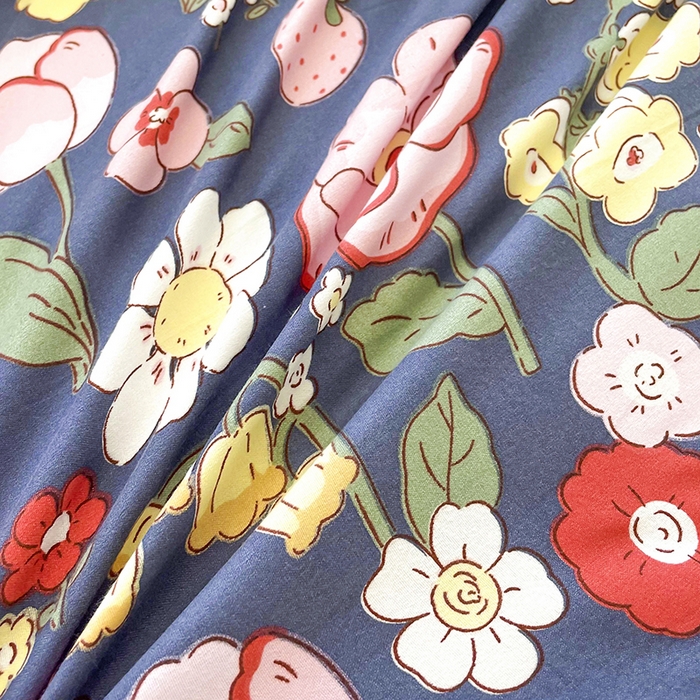 91家纺网 家纺一手货源 找家纺 梵巢家纺 芦荟棉被套，被罩化纤被套花满城