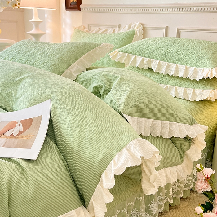 91家纺网 家纺一手货源 找家纺 绒世界 2024新款秋冬泡泡双层纱夹棉床盖四件套 清新绿