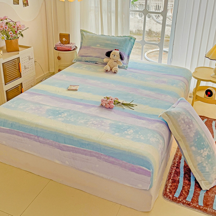 91家纺网 家纺一手货源 找家纺 名兮 2024卡通时尚风高克重牛奶绒床笠 彩色的梦