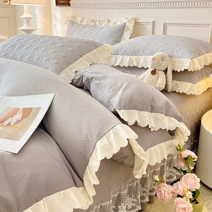 91家纺网 家纺一手货源 找家纺 绒世界 2024新款秋冬泡泡双层纱夹棉床盖四件套 摩登灰