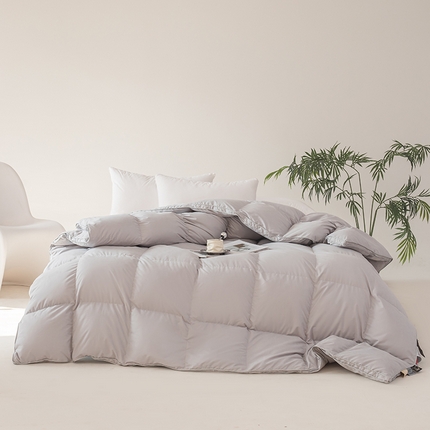 91家纺网 家纺一手货源 找家纺 御眠纺羽绒被壳  2024新款立体静音羽绒被柔软无声响鹅绒被 灰色立体边款