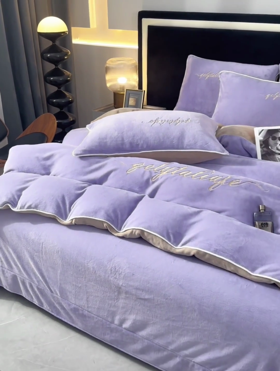 91家纺网 家纺一手货源 找家纺 氧家 2024新款宽边撞色对角牛奶绒绣花四件套--典雅 典雅-丁香紫