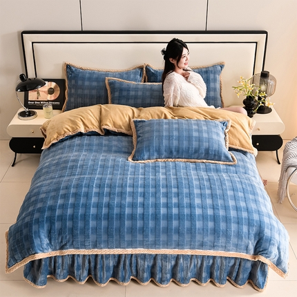 91家纺网 家纺一手货源 找家纺 星窝家纺 2025新款直播热推8D立体雕花工艺加厚牛奶绒四件套（控价标准不低于139） 时尚格调蓝