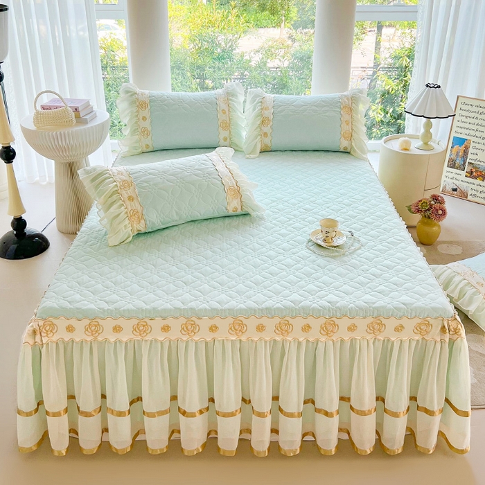 91家纺网 家纺一手货源 找家纺 罗艺轩 2024新款公主风水洗棉夹棉床裙-花蔓花蔓-海盐蓝