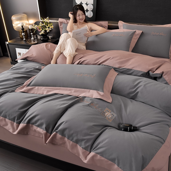 91家纺网 家纺一手货源 找家纺 瑞驰家纺 2024新款长绒棉磨毛四件套-斯特尔 斯特尔-深灰+豆沙