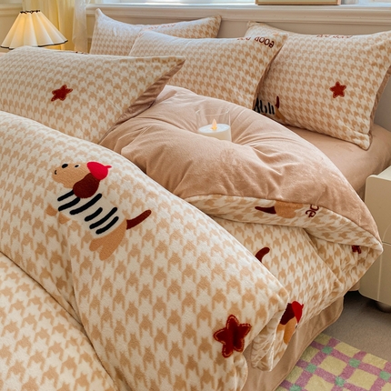 91家纺网 家纺一手货源 找家纺 （总）斯卡诺2025新款直播轻奢爆款小清新牛奶宝宝绒四件套