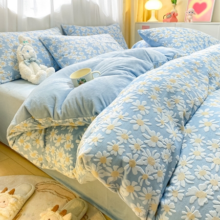 91家纺网 家纺一手货源 找家纺 （总）2024新款3D精雕高克重牛奶绒四件套