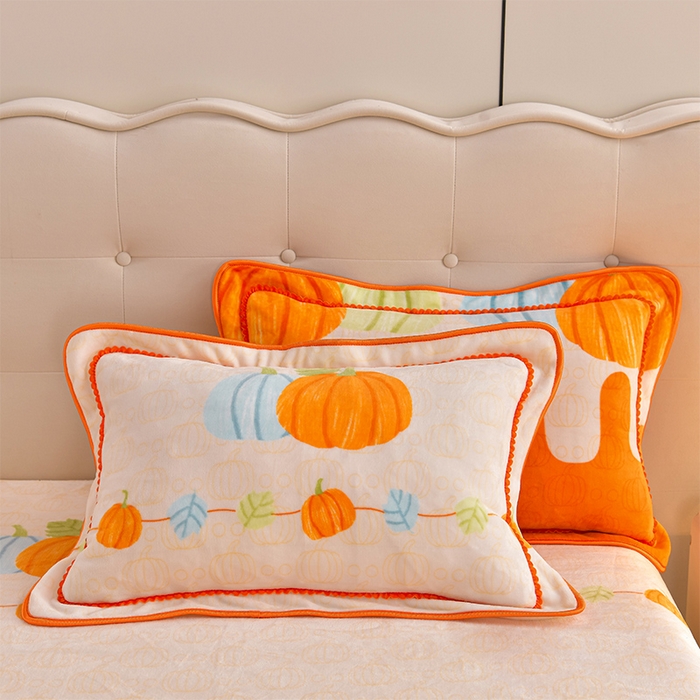 91家纺网 家纺一手货源 找家纺 梦莱情纺2024新款8.5斤牛奶绒四件套日产12000套 南瓜