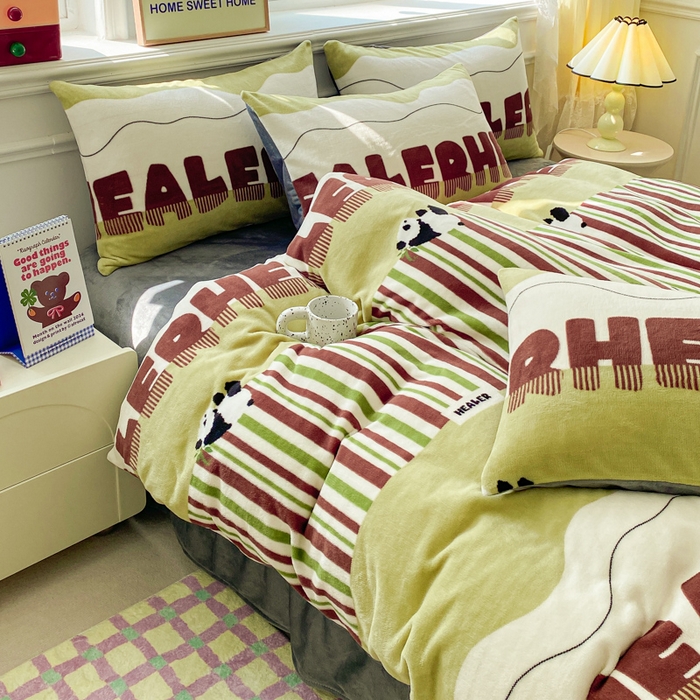 91家纺网 家纺一手货源 找家纺 斯卡诺2025新款直播轻奢爆款小清新牛奶宝宝绒四件套 大熊猫