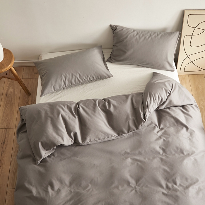 91家纺网 家纺一手货源 找家纺 2024秋季纯色32*21纯色加厚超柔全棉磨毛系列--被套 绅士灰