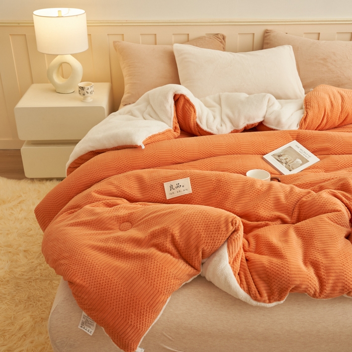 91家纺网 家纺一手货源 找家纺 （总）2024新款保暖牛奶绒剪花北极绒冬被子被芯