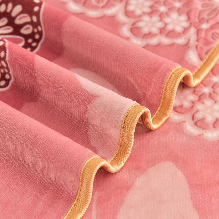 91家纺网 家纺一手货源 找家纺 沐妍家纺 2024新款7斤牛奶法莱绒金貂绒印花四件套 蝶恋