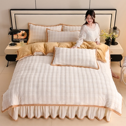 91家纺网 家纺一手货源 找家纺 星窝家纺 2025新款直播热推8D立体雕花工艺加厚牛奶绒四件套（控价标准不低于139） 时尚格调奶白