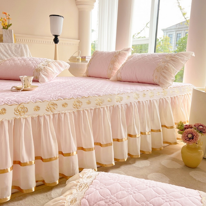 91家纺网 家纺一手货源 找家纺 罗艺轩 2024新款公主风水洗棉夹棉床裙-花蔓花蔓-少女粉