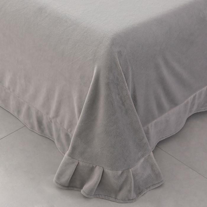 91家纺网 家纺一手货源 找家纺 氧家 2024新款宽边撞色对角牛奶绒绣花四件套--典雅 典雅-高雅白