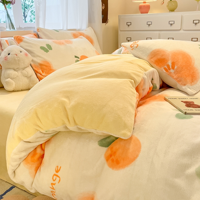 91家纺网 家纺一手货源 找家纺 慕澄家纺 2024新款小清新可爱印花牛奶绒加厚保暖四件套 橙意满满