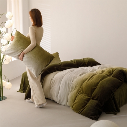 2025新款小清新双面牛奶绒四件套 渐变绿