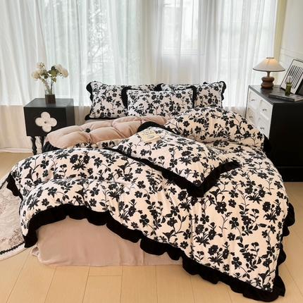 米莱家纺 2024新款赫本系列花边牛奶绒四件套 黑茶