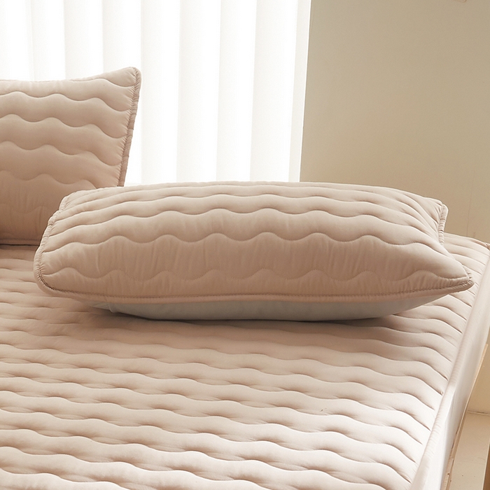 91家纺网 家纺一手货源 找家纺 2024新款原棉夹棉枕套-四季款 驼色