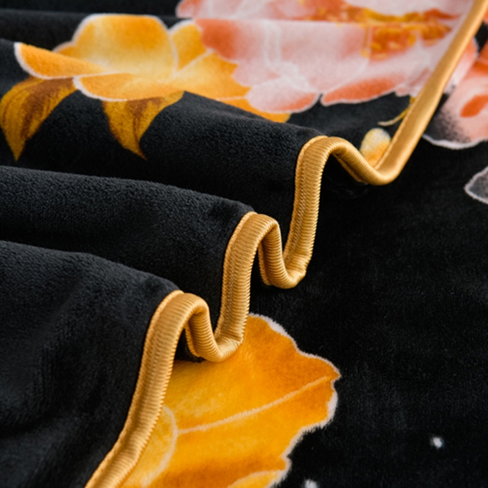 91家纺网 家纺一手货源 找家纺 阿亮家居 2024新款8.5斤保暖牛奶绒金貂绒床裙款四件套 花语庭