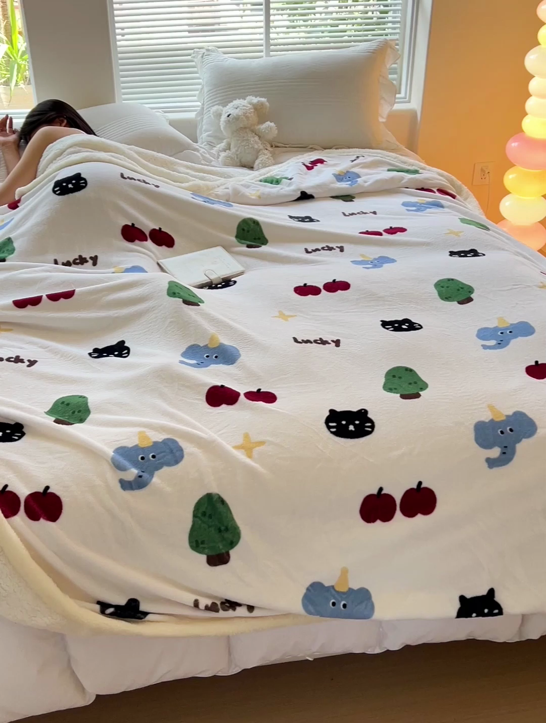 91家纺网 家纺一手货源 找家纺 鑫喜莱家纺 2024新款牛奶绒羊羔绒盖毯毛毯毯子午睡毯 萌趣森林