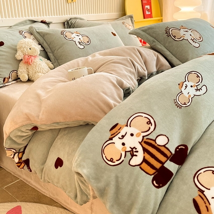 91家纺网 家纺一手货源 找家纺 （总）狂想家 2025新款加厚牛奶绒卡通印花四件套系列风格二