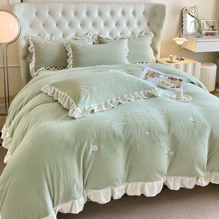 91家纺网 家纺一手货源 找家纺 （总）金牛座家纺 2025新款韩版木耳花边刺绣牛奶绒四件套-小欢喜