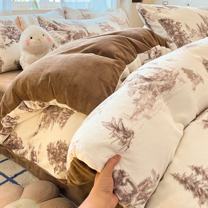 91家纺网 家纺一手货源 找家纺 慕澄家纺 2024新款小清新可爱印花牛奶绒加厚保暖四件套 山水