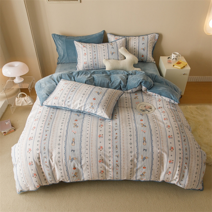 91家纺网 家纺一手货源 找家纺 2025新款三角针贝壳边棉加牛奶绒工艺款四件套 皮得兔