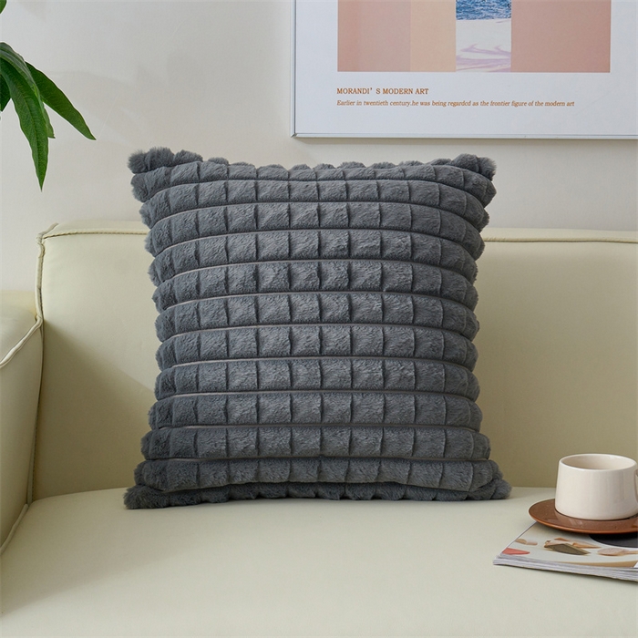 91家纺网 家纺一手货源 找家纺 （总）品尚嘉 跨境亚马逊ins泡芙格抱枕套纯色剪花格子靠枕沙发兔毛绒靠垫