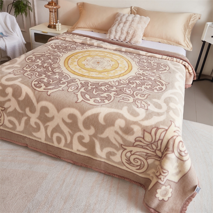 91家纺网 家纺一手货源 找家纺 2024新款柔软欧式轻奢真羊毛毛毯毯子 皇储世家