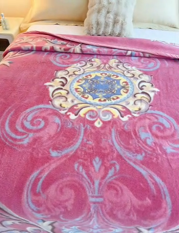 91家纺网 家纺一手货源 找家纺 2024新款柔软欧式轻奢真羊毛毛毯毯子 东方韵