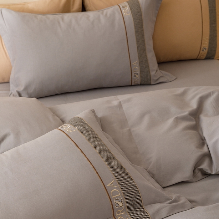 91家纺网 家纺一手货源 找家纺 2024新款A类云柔棉加密柔顺磨毛四件套千鸟格系列 千鸟格-卡其灰