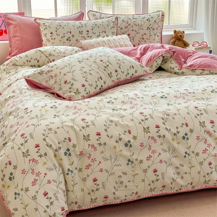 91家纺网 家纺一手货源 找家纺 2025新款三角针贝壳边棉加牛奶绒工艺款四件套 凝香