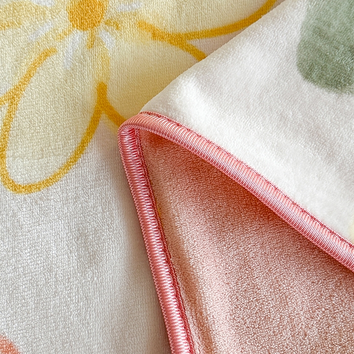 91家纺网 家纺一手货源 找家纺 （总）富缦庭 2024新款8-9斤小包边床裙款牛奶绒印花四件套