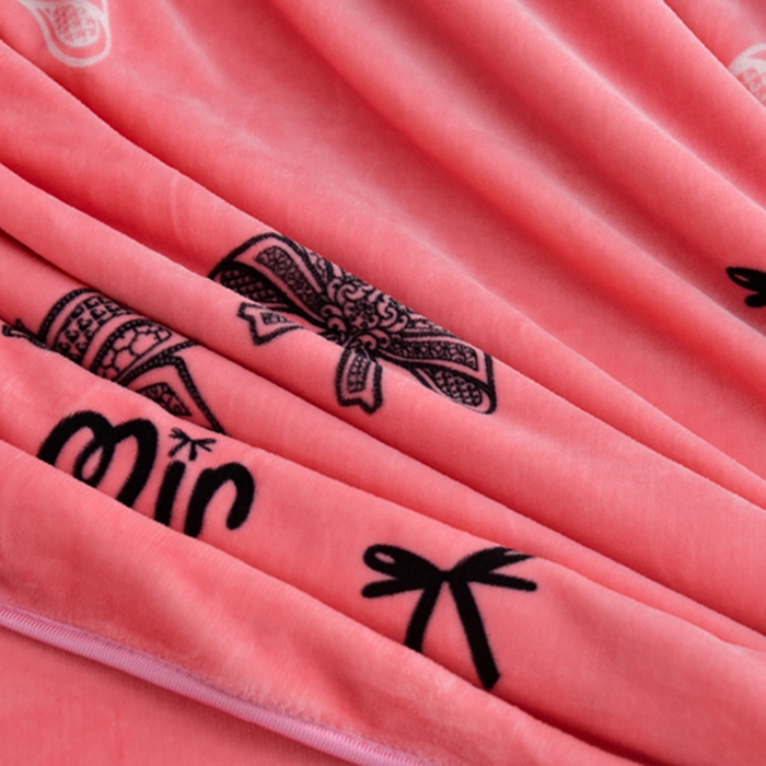 91家纺网 家纺一手货源 找家纺 阿亮家居 2024新款8.5斤保暖牛奶绒金貂绒床裙款四件套 蝴蝶结