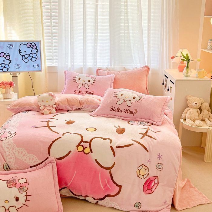 91家纺网 家纺一手货源 找家纺 金爱家 2024新款三丽鸥大版加厚牛奶绒四件套-第二批 宝石kt