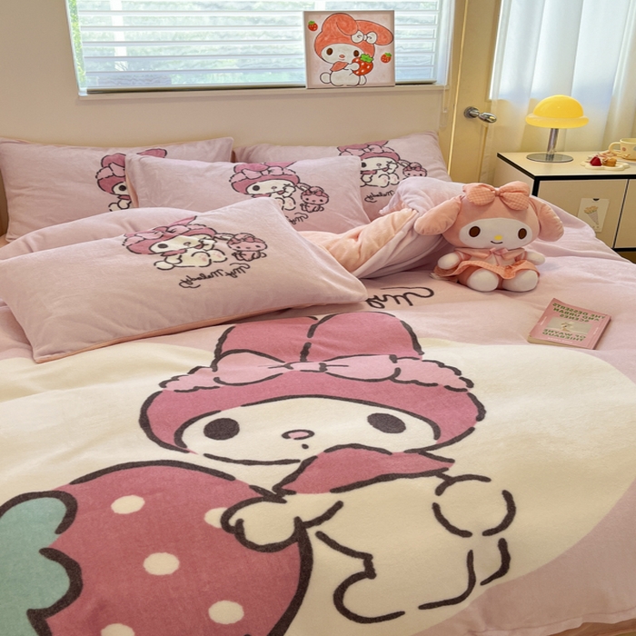 91家纺网 家纺一手货源 找家纺 金爱家 2024新款三丽鸥大版加厚牛奶绒四件套-第二批 绒R草莓美乐蒂