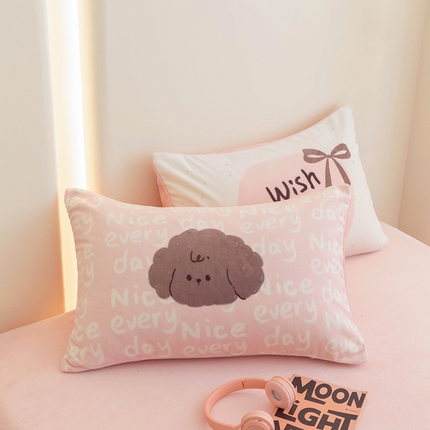 寐居家纺 2024新款大阪牛奶绒数码印花枕套 洛洛狗