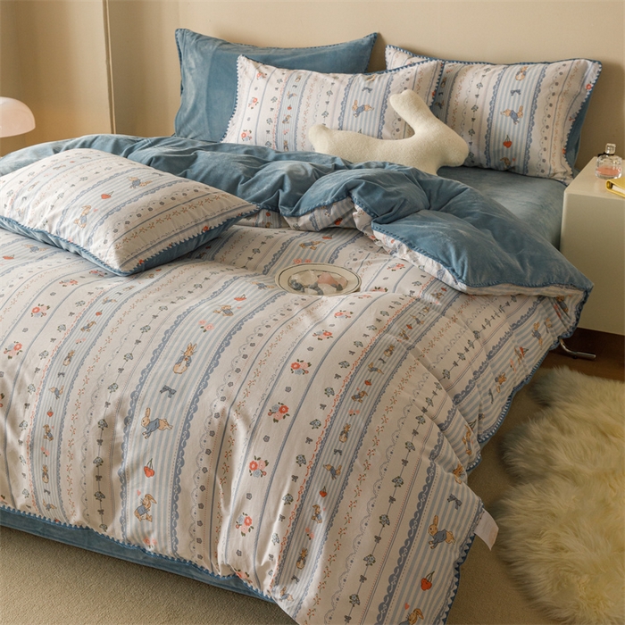 91家纺网 家纺一手货源 找家纺 2025新款三角针贝壳边棉加牛奶绒工艺款四件套 皮得兔