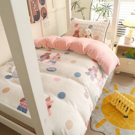 91家纺网 家纺一手货源 找家纺 （总）爱思凯家纺 2025新款A类牛奶绒学生床褥三件套-初心系列