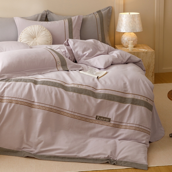 91家纺网 家纺一手货源 找家纺 2024新款A类云柔棉加密柔顺磨毛四件套千鸟格系列 千鸟格-鸢尾紫