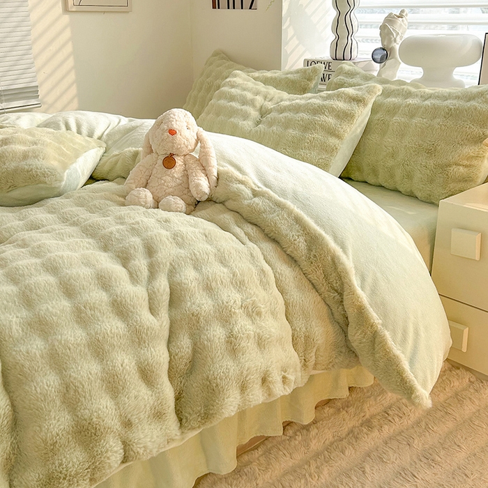 91家纺网 家纺一手货源 找家纺 绒世界 2024直播秋冬新款高克重500克床裙款泡泡四件套纯色印花系列  泡泡-抹茶绿