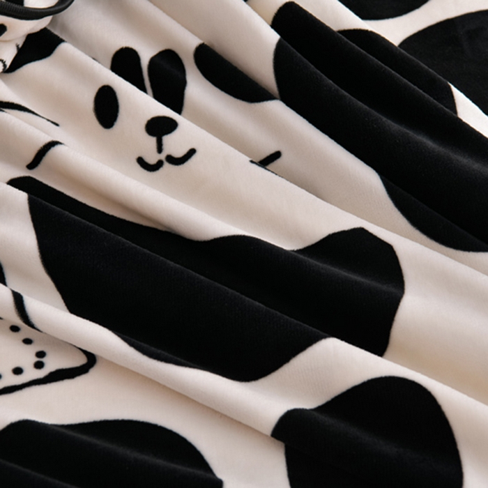 91家纺网 家纺一手货源 找家纺 阿亮家居 2024新款8.5斤保暖牛奶绒金貂绒床裙款四件套 牛奶猫咪