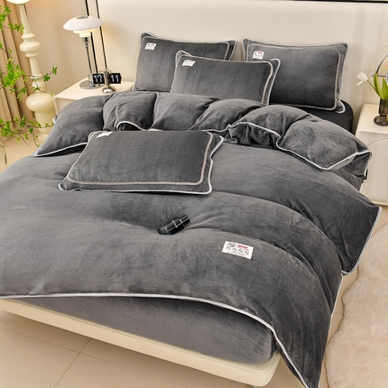 91家纺网 家纺一手货源 找家纺 （总）绒品荟家纺 2025新款加厚纯色牛奶绒床笠款四件套