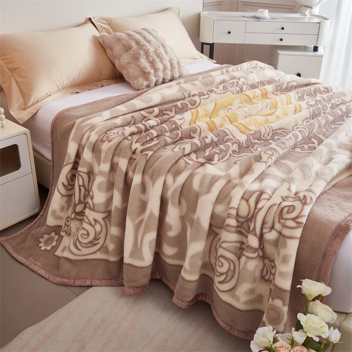 91家纺网 家纺一手货源 找家纺 2024新款柔软欧式轻奢真羊毛毛毯毯子 皇储世家