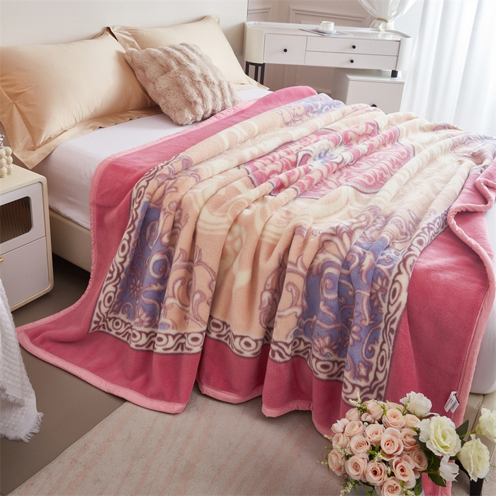 91家纺网 家纺一手货源 找家纺 2024新款柔软欧式轻奢真羊毛毛毯毯子 梦幻城