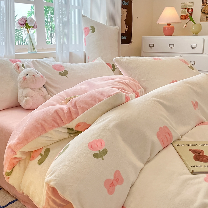 91家纺网 家纺一手货源 找家纺 慕澄家纺 2024新款小清新可爱印花牛奶绒加厚保暖四件套 粉色郁金香