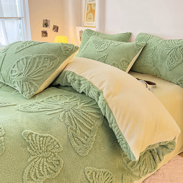 91家纺网 家纺一手货源 找家纺 梦之岛 2024新款高克重提花雕花牛奶绒四件套 蝴蝶公主-黄绿